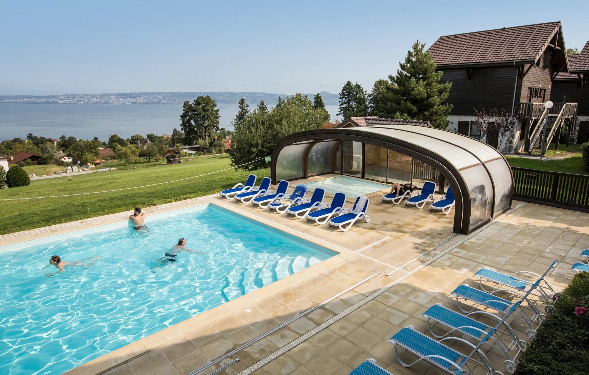 Residence Odalys Les Chalets D'Evian Kültér fotó