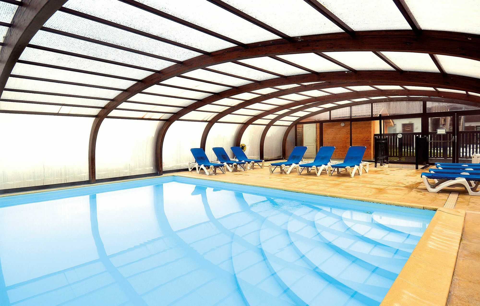 Residence Odalys Les Chalets D'Evian Kültér fotó